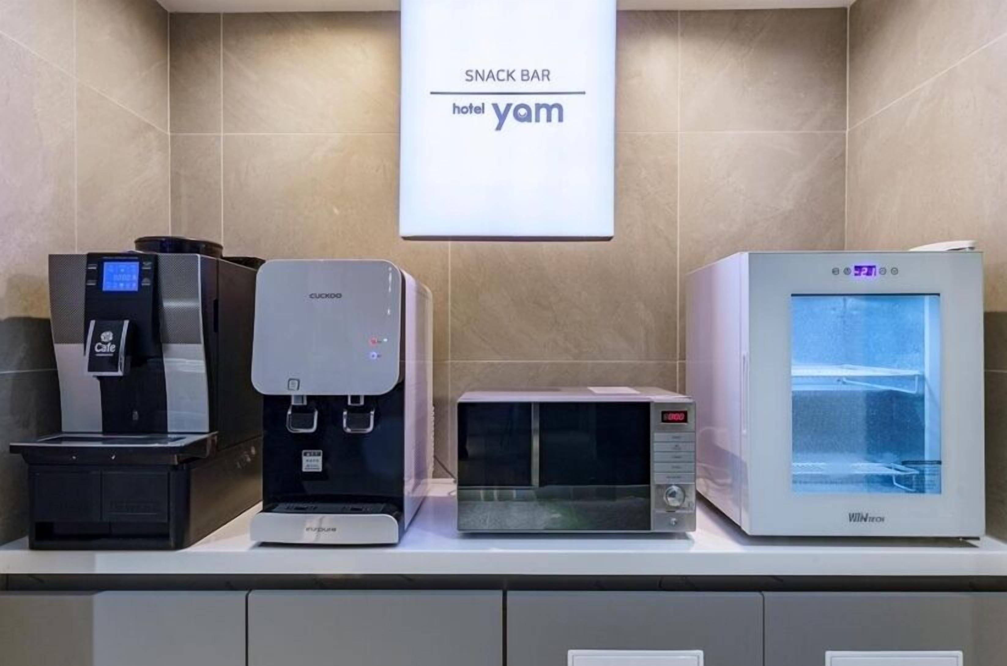 Hotel Yam