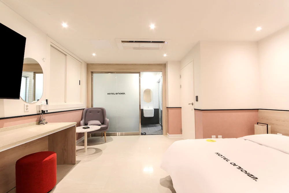 Hotel Yeogiuhtte Jeonggwan