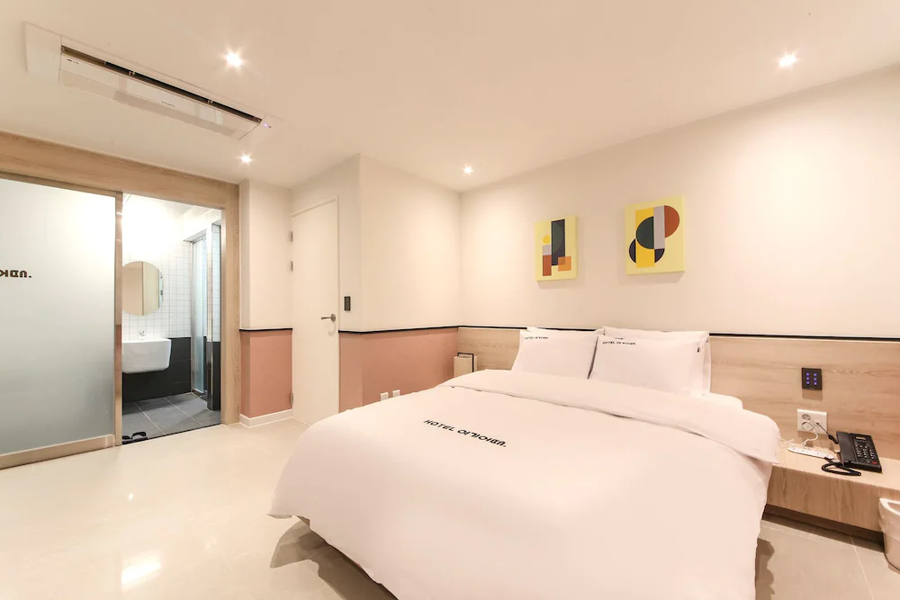 Hotel Yeogiuhtte Jeonggwan