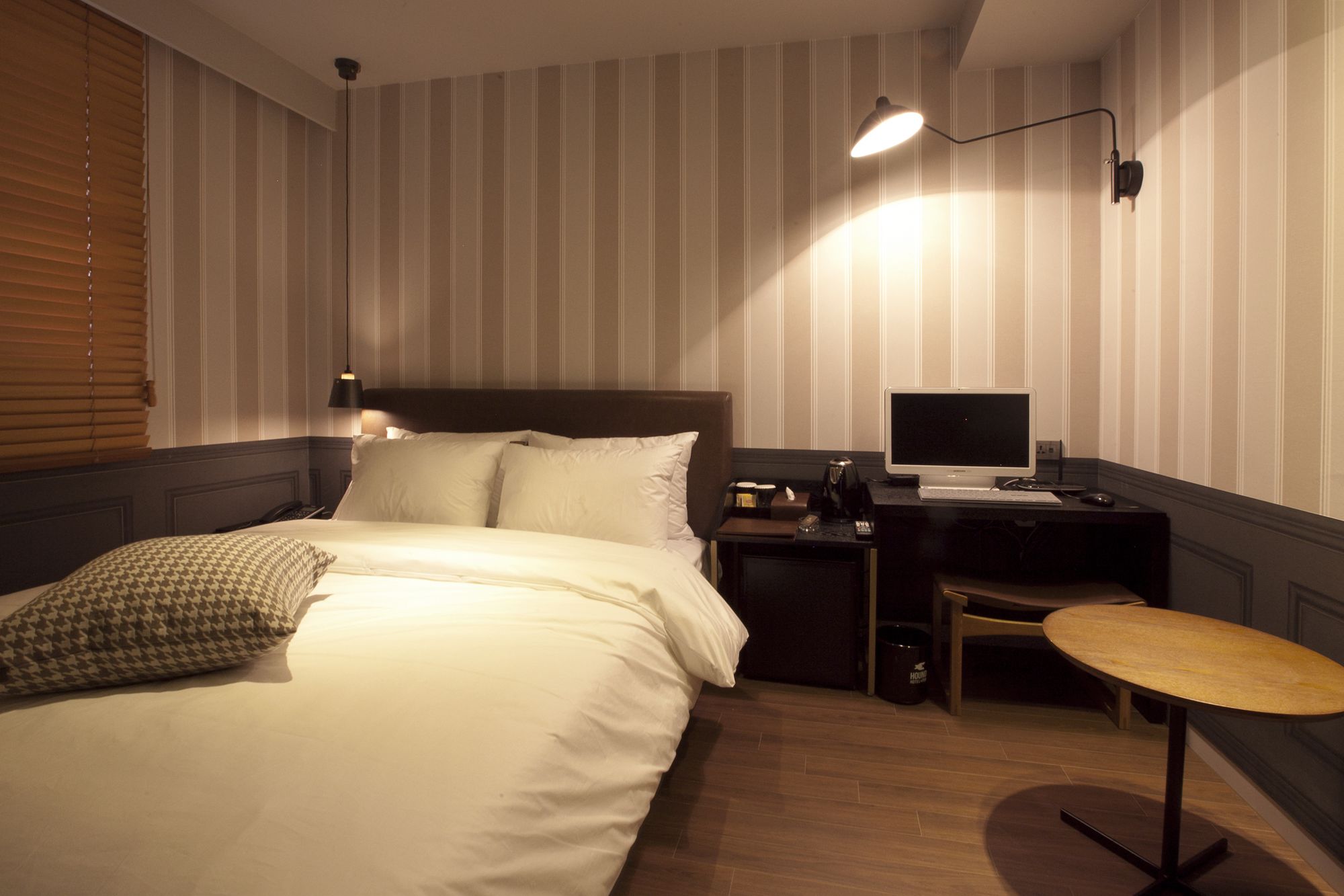 Seomyeon Hound Hotel 1st Street