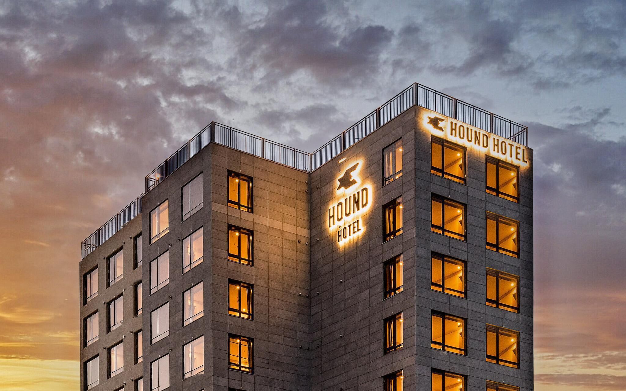 Hound Hotel