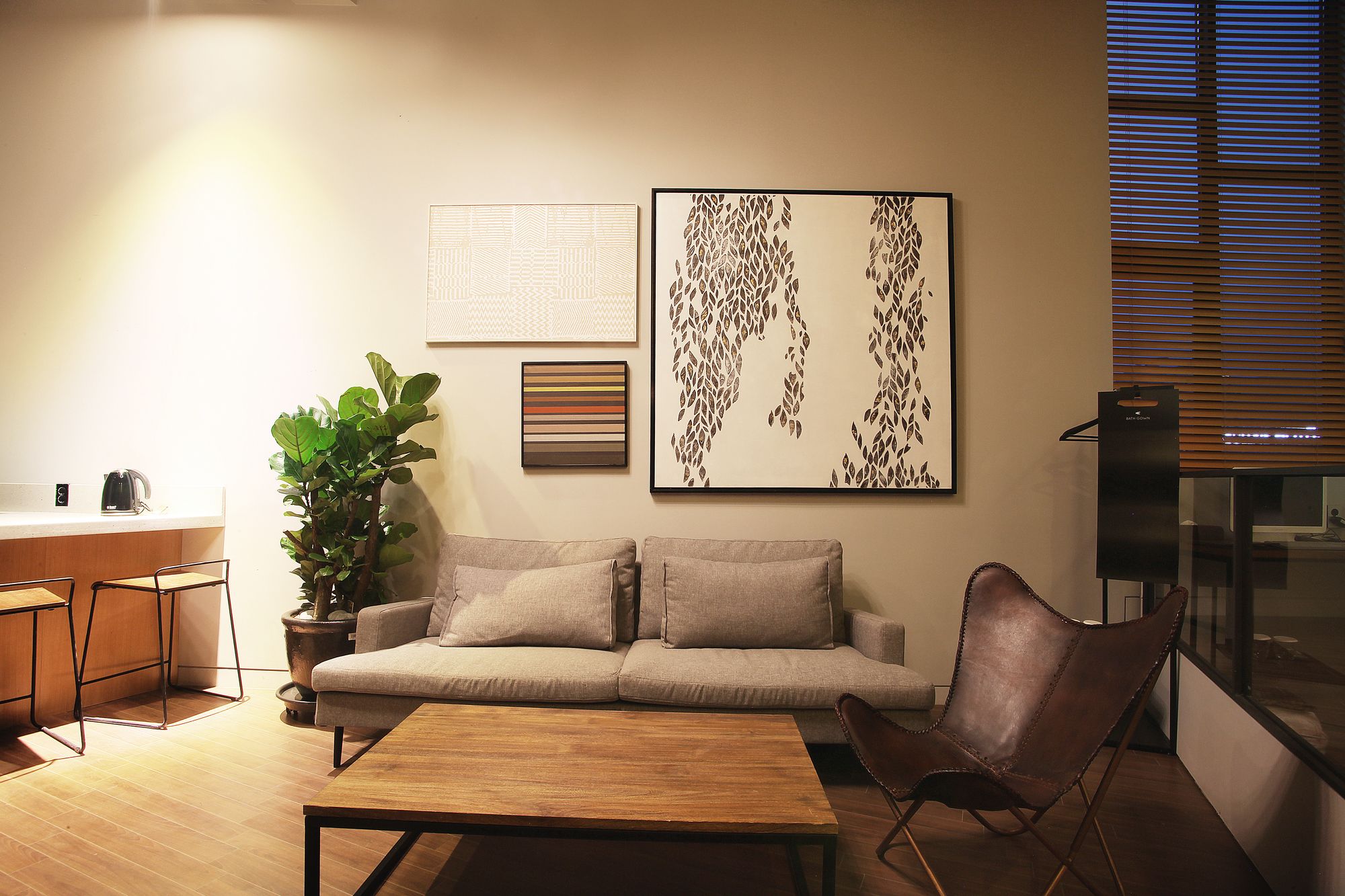 Seomyeon Hound Hotel 1st Street