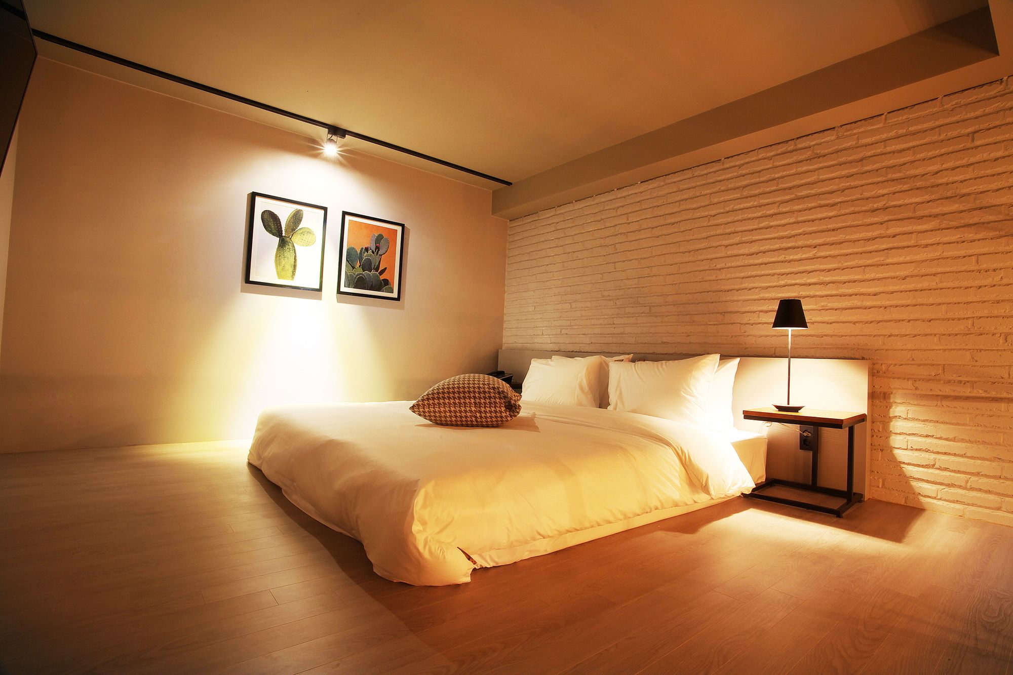 Seomyeon Hound Hotel 1st Street