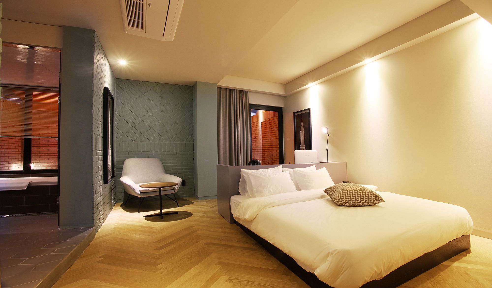 Seomyeon Hound Hotel 1st Street