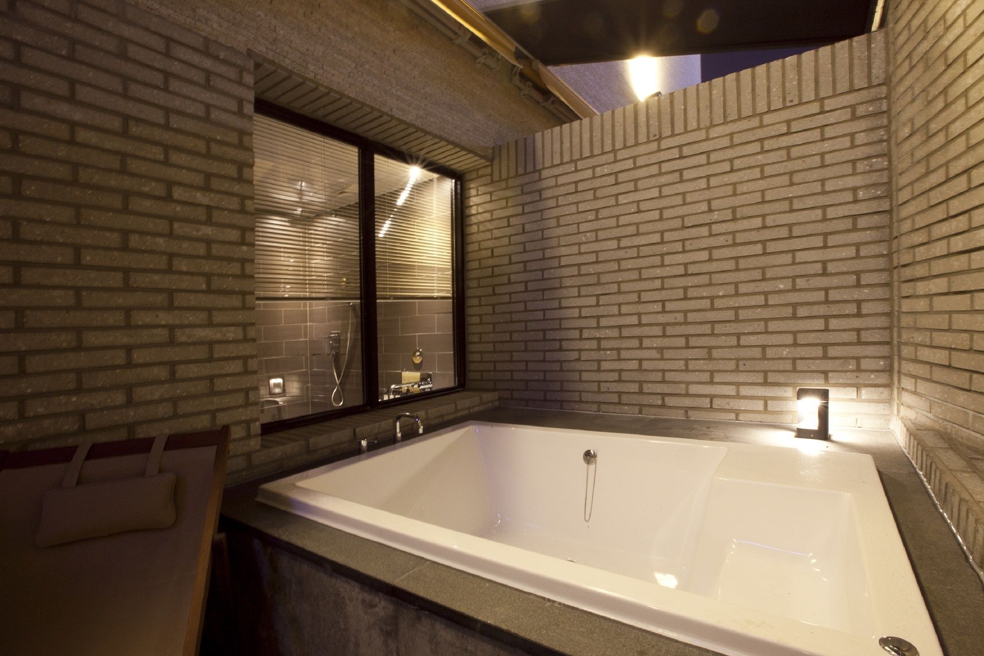 Seomyeon Hound Hotel 1st Street