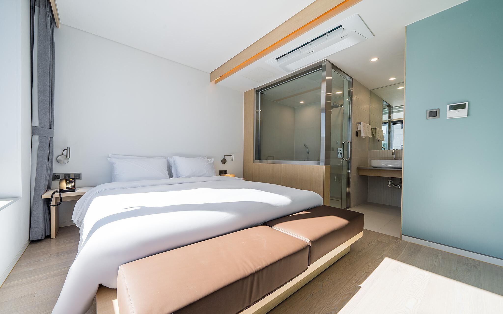 Hound Hotel
