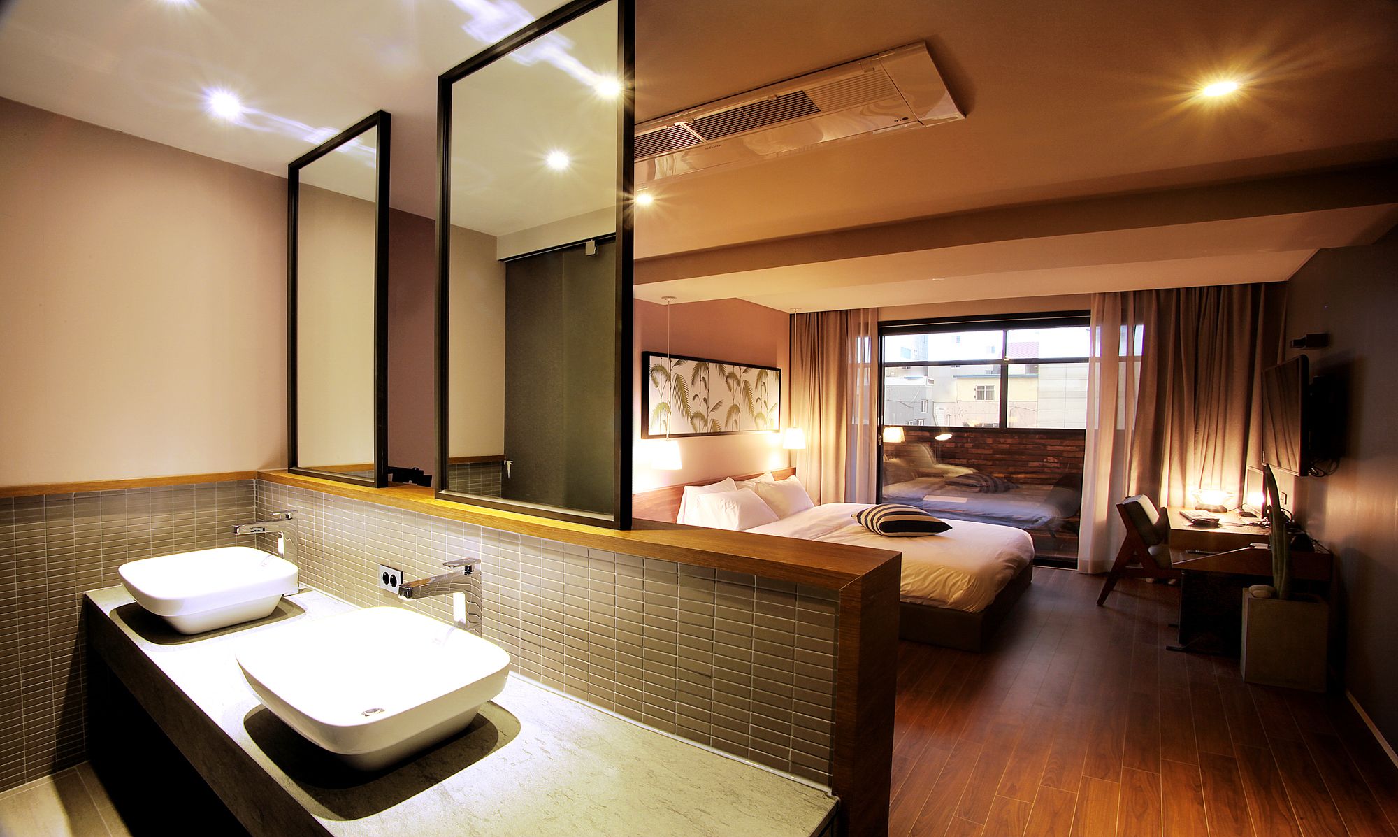 Seomyeon Hound Hotel 1st Street