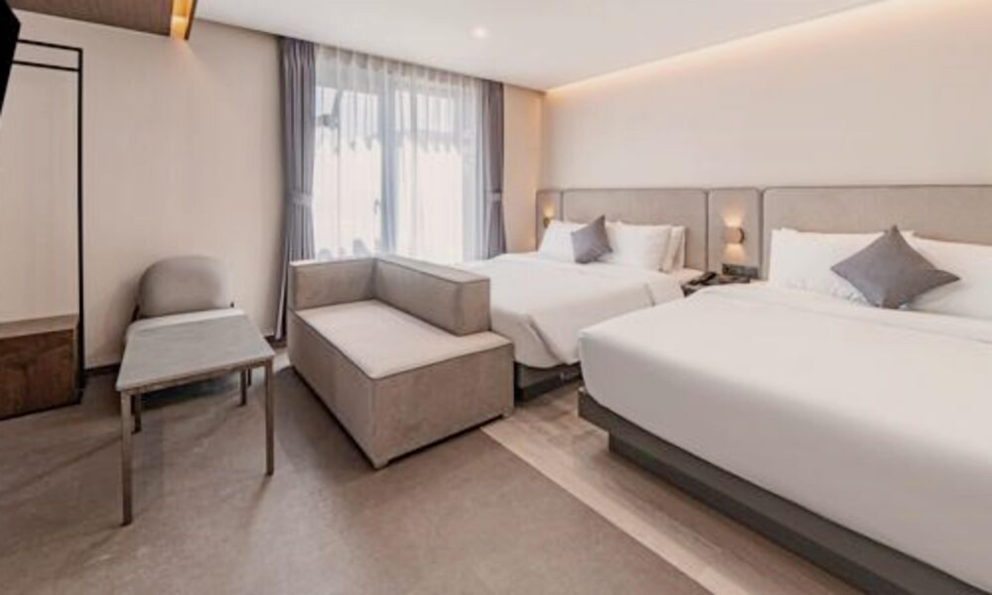 Hound Hotel Gijang-Osiria