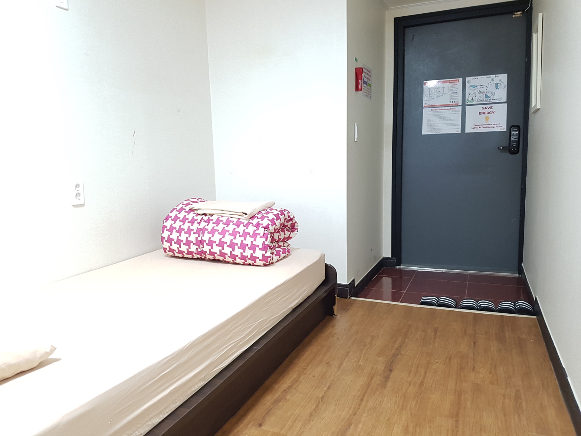 Kimchee Busan Downtown Guesthouse