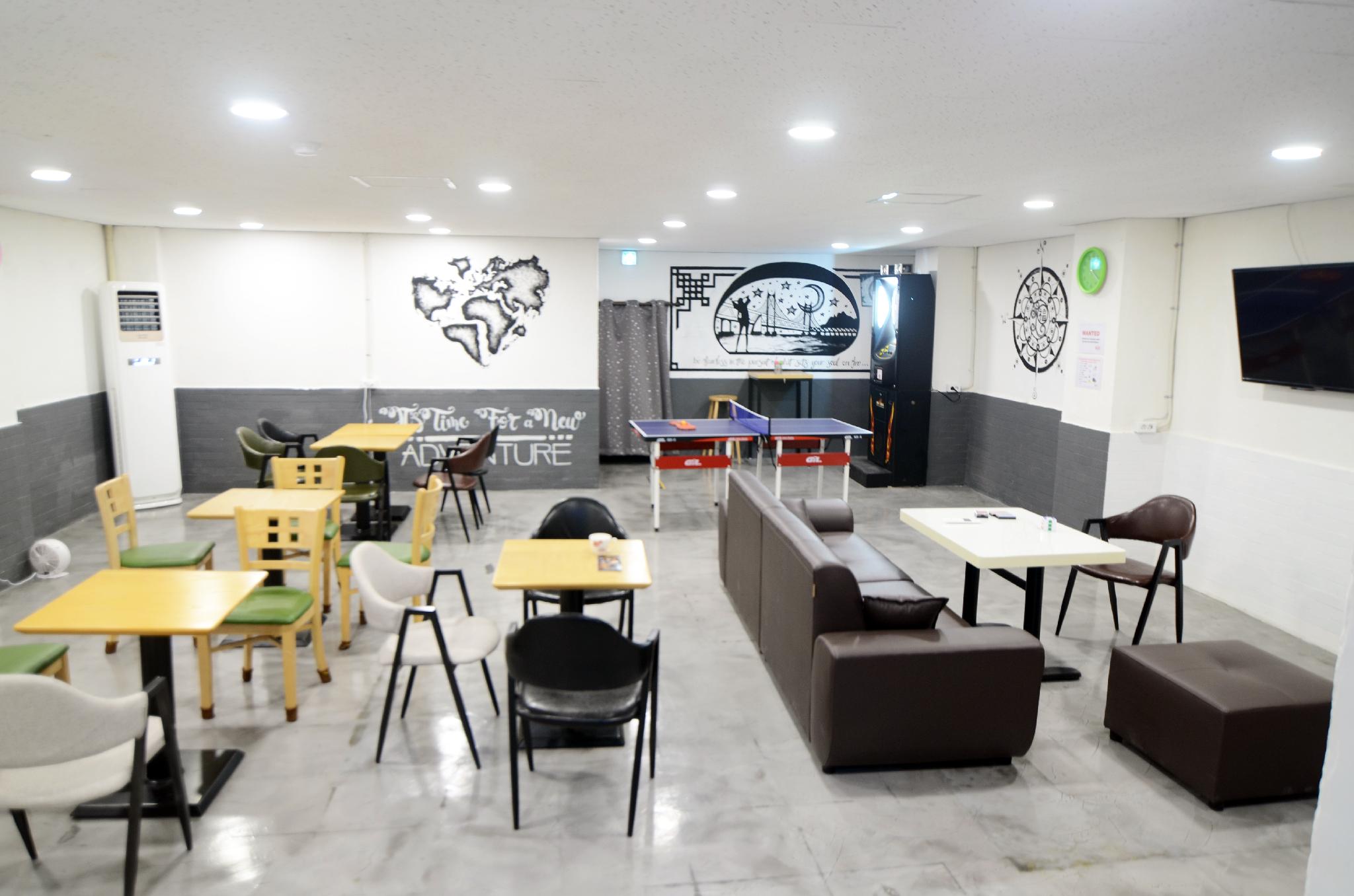 Kimchee Busan Station Guesthouse