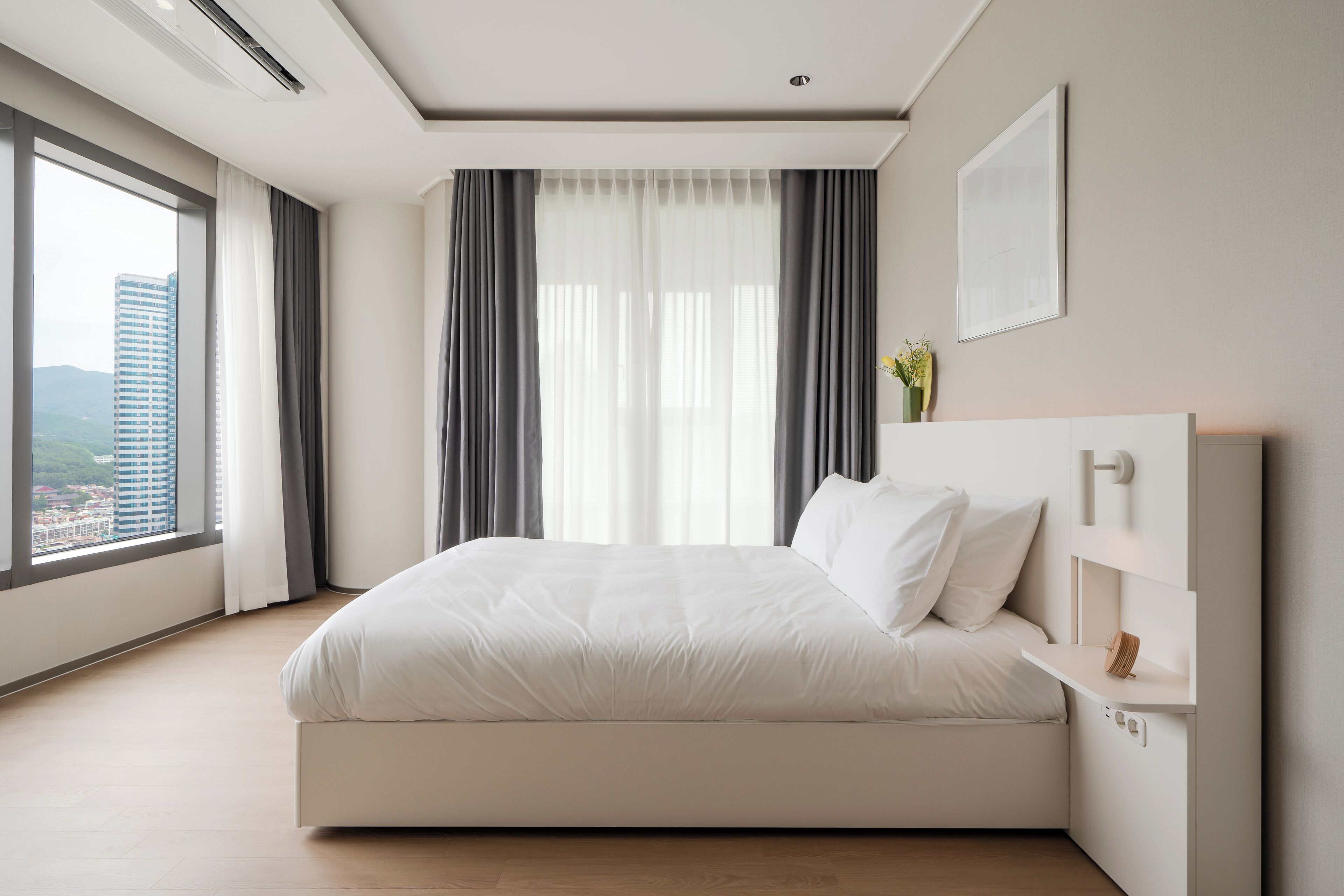 Le Collective Haeundae Paragraf