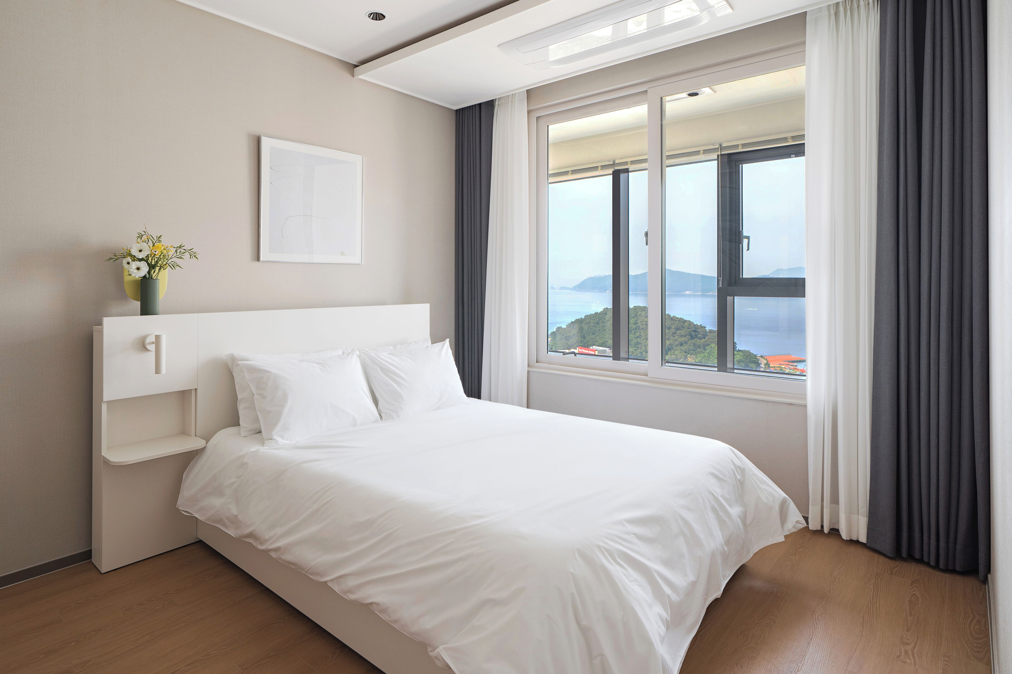 Le Collective Haeundae Paragraf