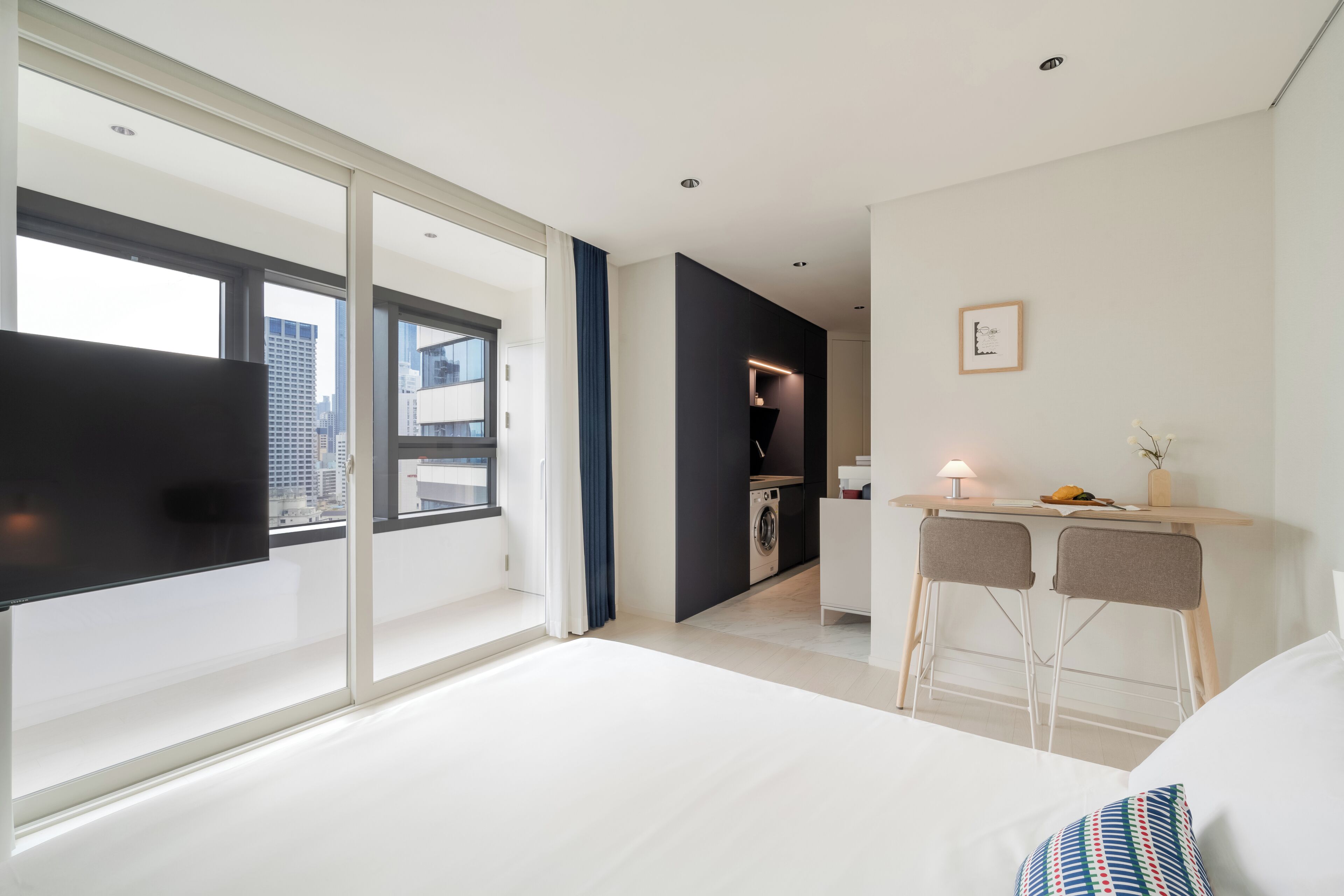 Le Collective Haeundae Paragraf