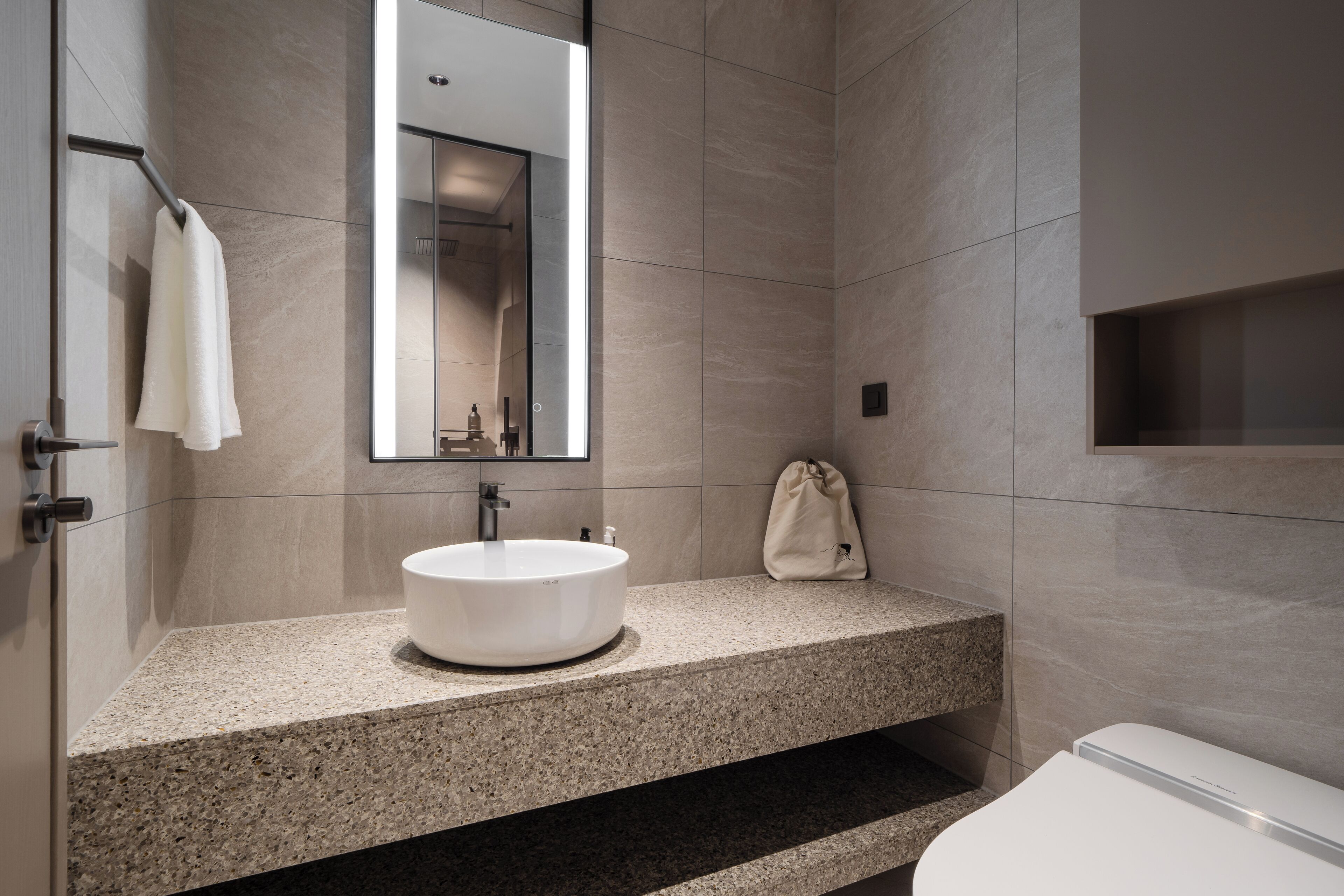 Le Collective Haeundae Paragraf