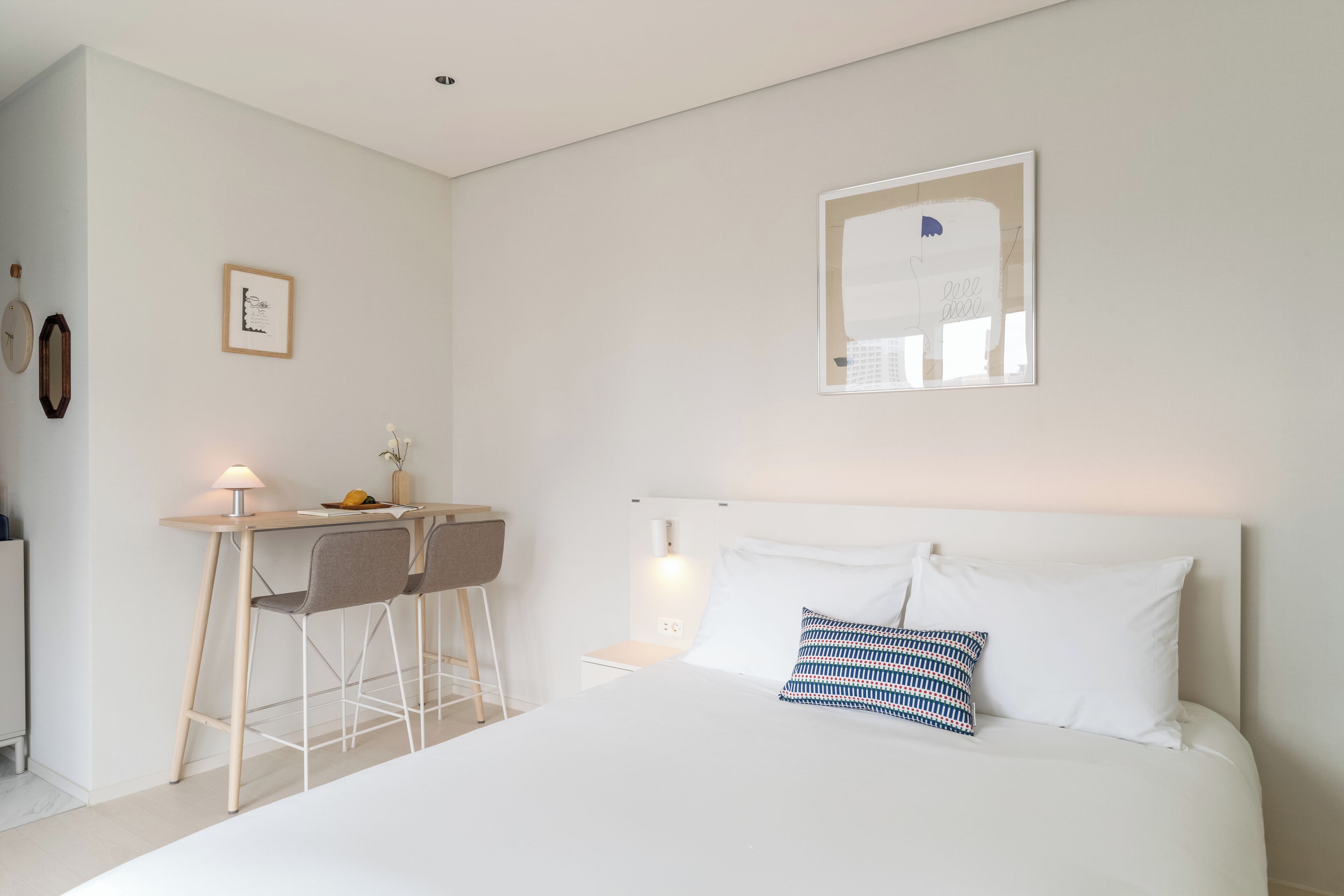 Le Collective Haeundae Paragraf