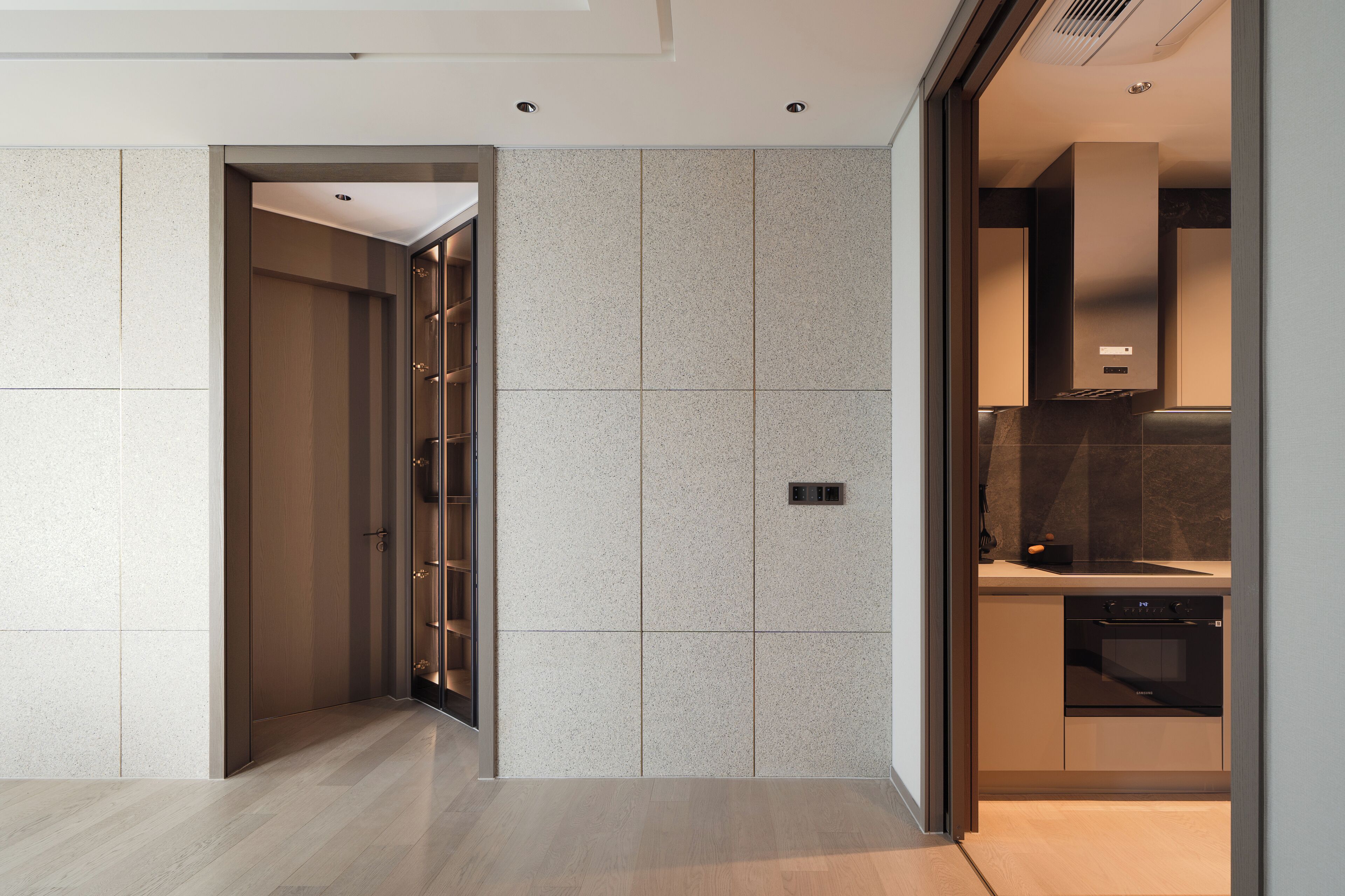 Le Collective Haeundae Paragraf