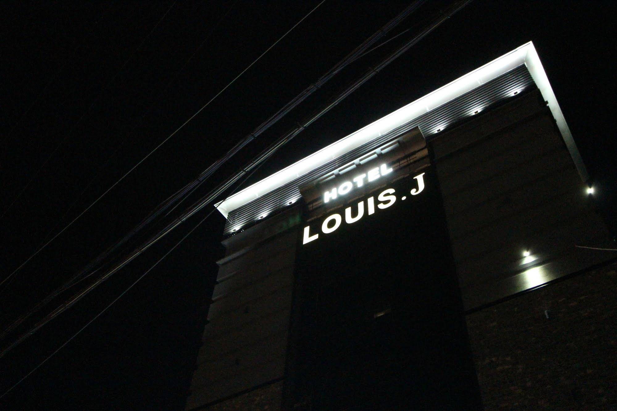 Louis J Hotel
