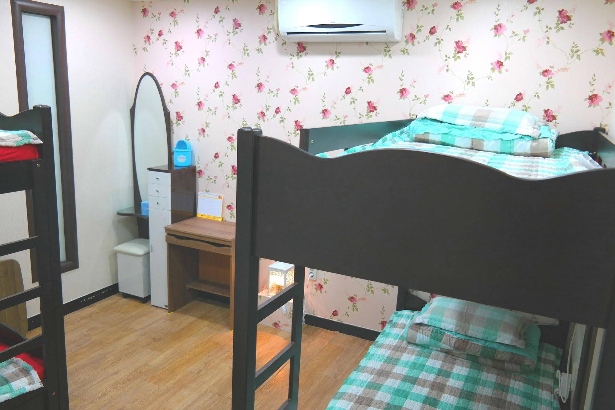 Love In Busan Guesthouse