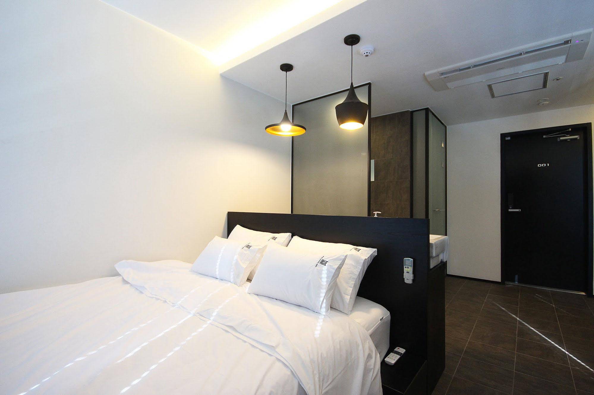 Mini Hotel May Nampo