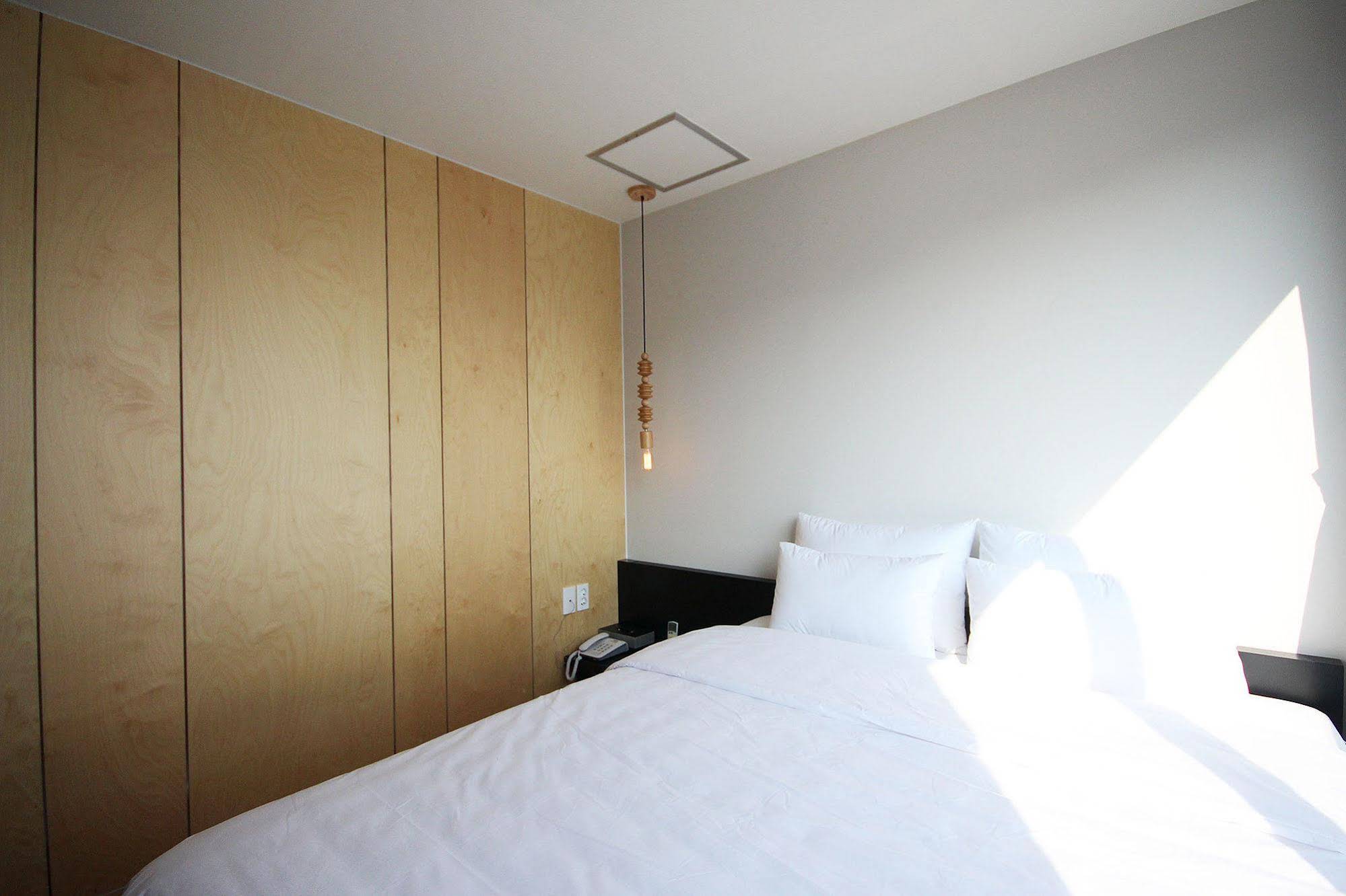 Mini Hotel May Nampo