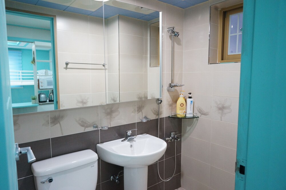 Mint Paradise Guest House