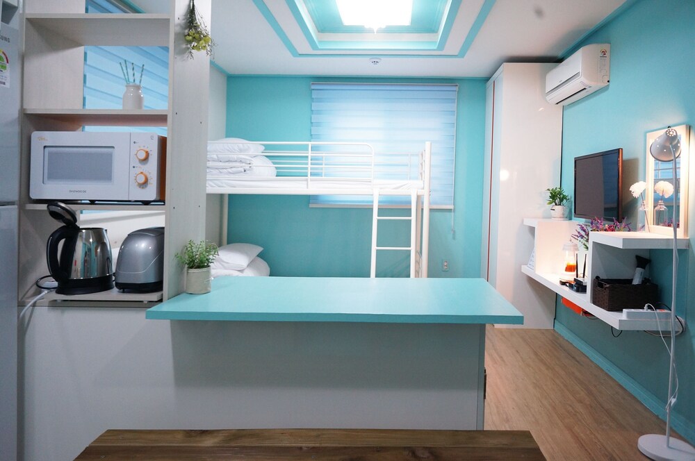 Mint Paradise Guest House