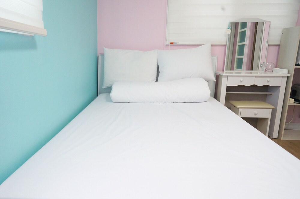 Mint Paradise Guest House