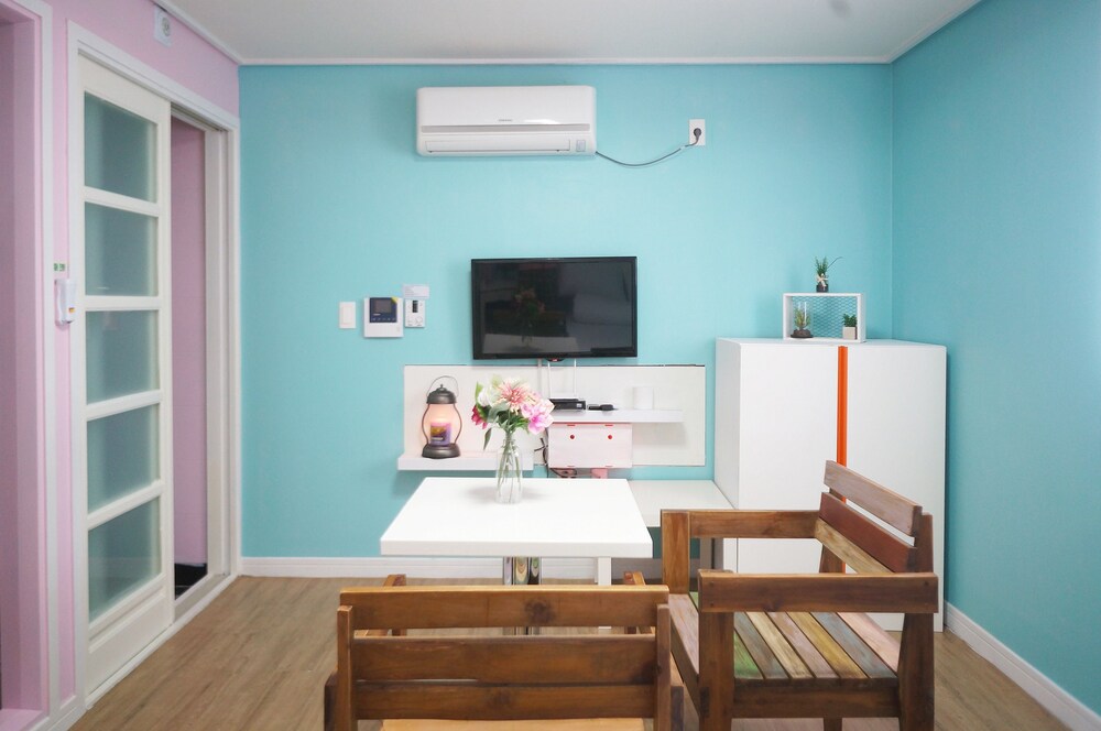 Mint Paradise Guest House