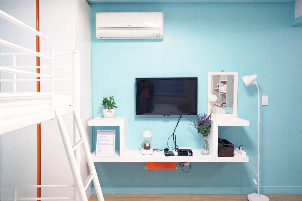 Mint Paradise Guest House