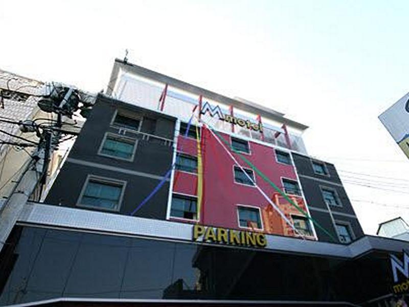 M Motel