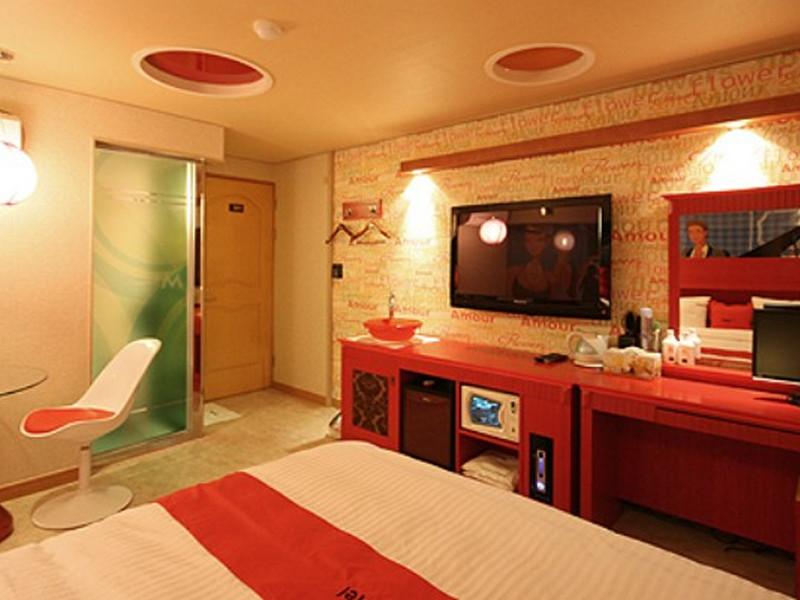 M Motel
