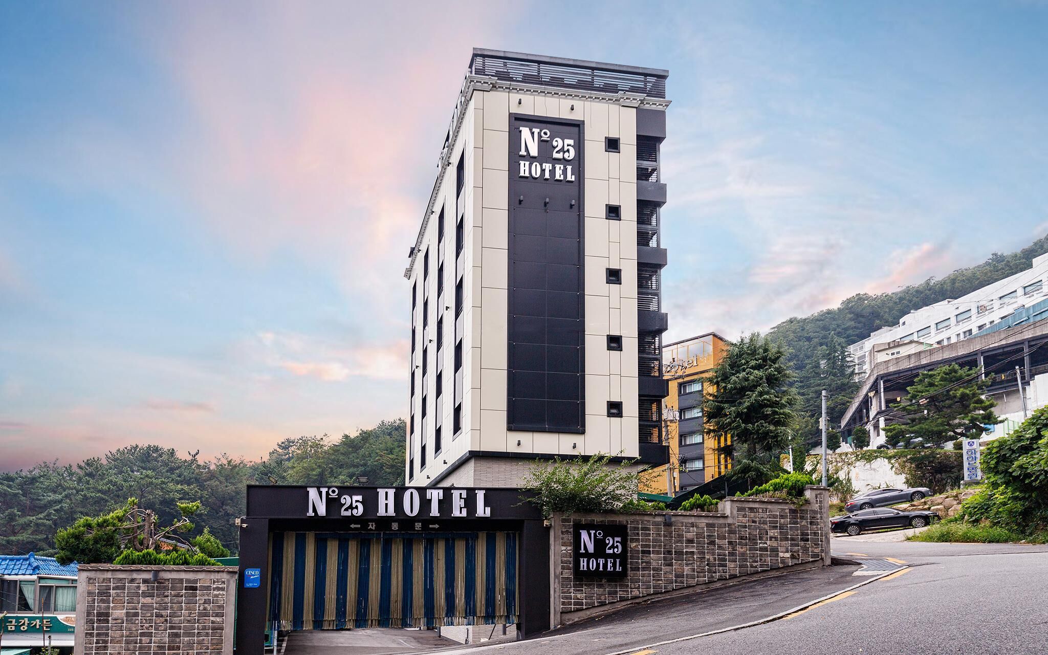 NO 25 Mandeok