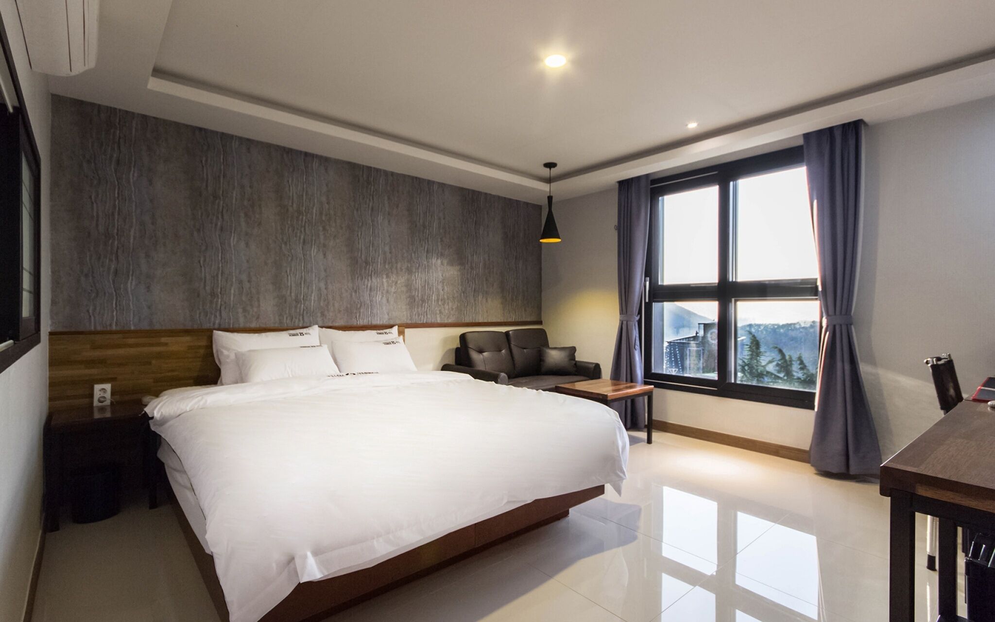 NO 25 Mandeok