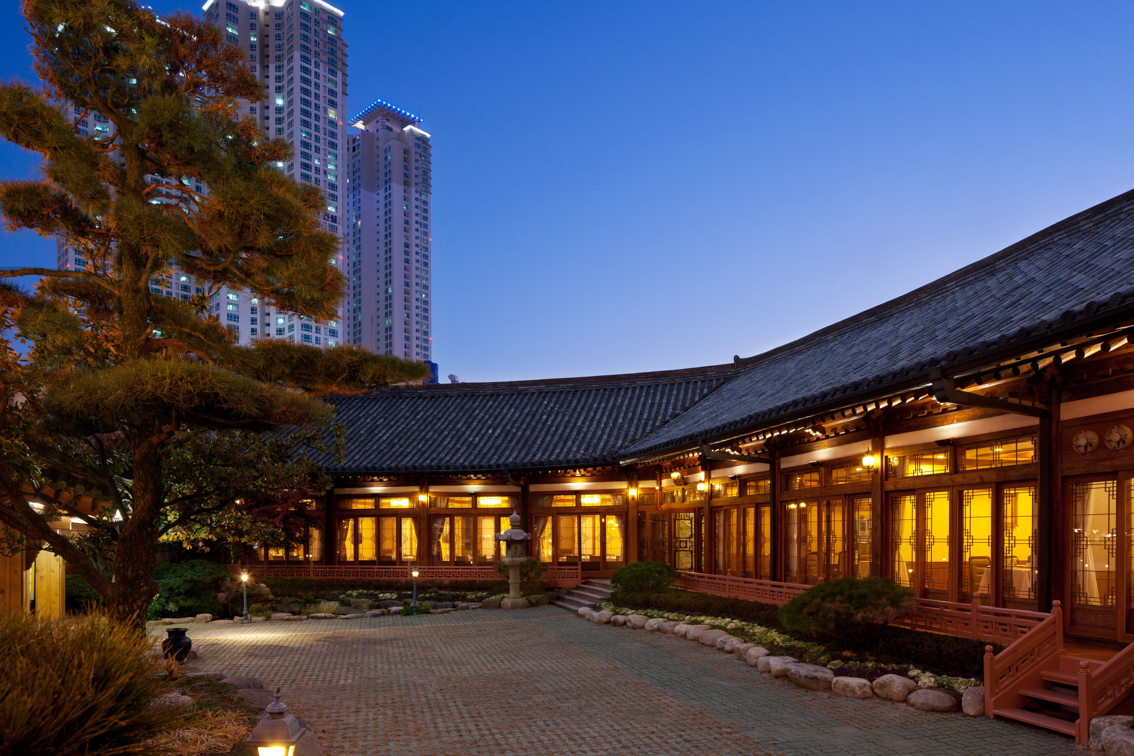 Nongshim Hotel & Spa