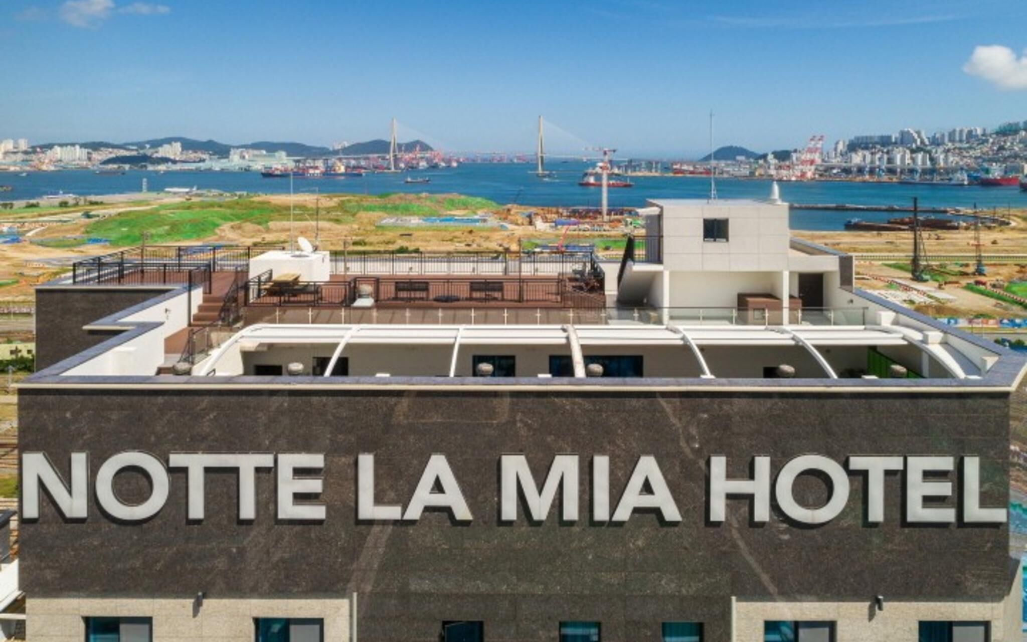 Notte La Mia Hotel