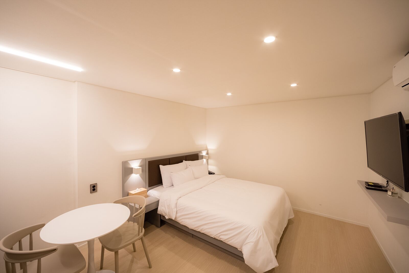 Green B' Hotel
