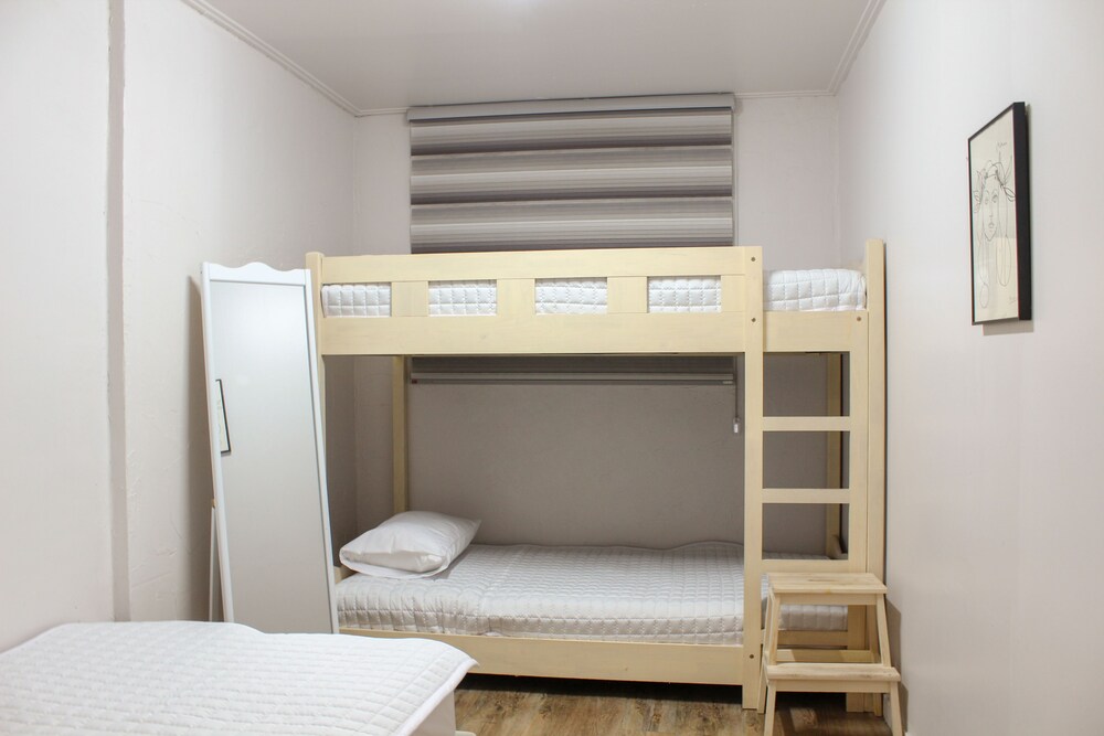Orange Guesthouse