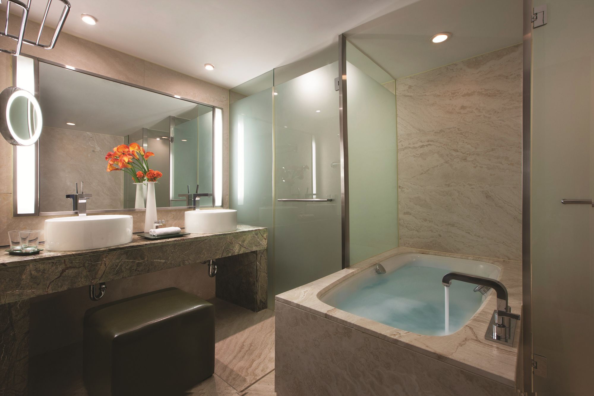 Paradise Hotel Busan