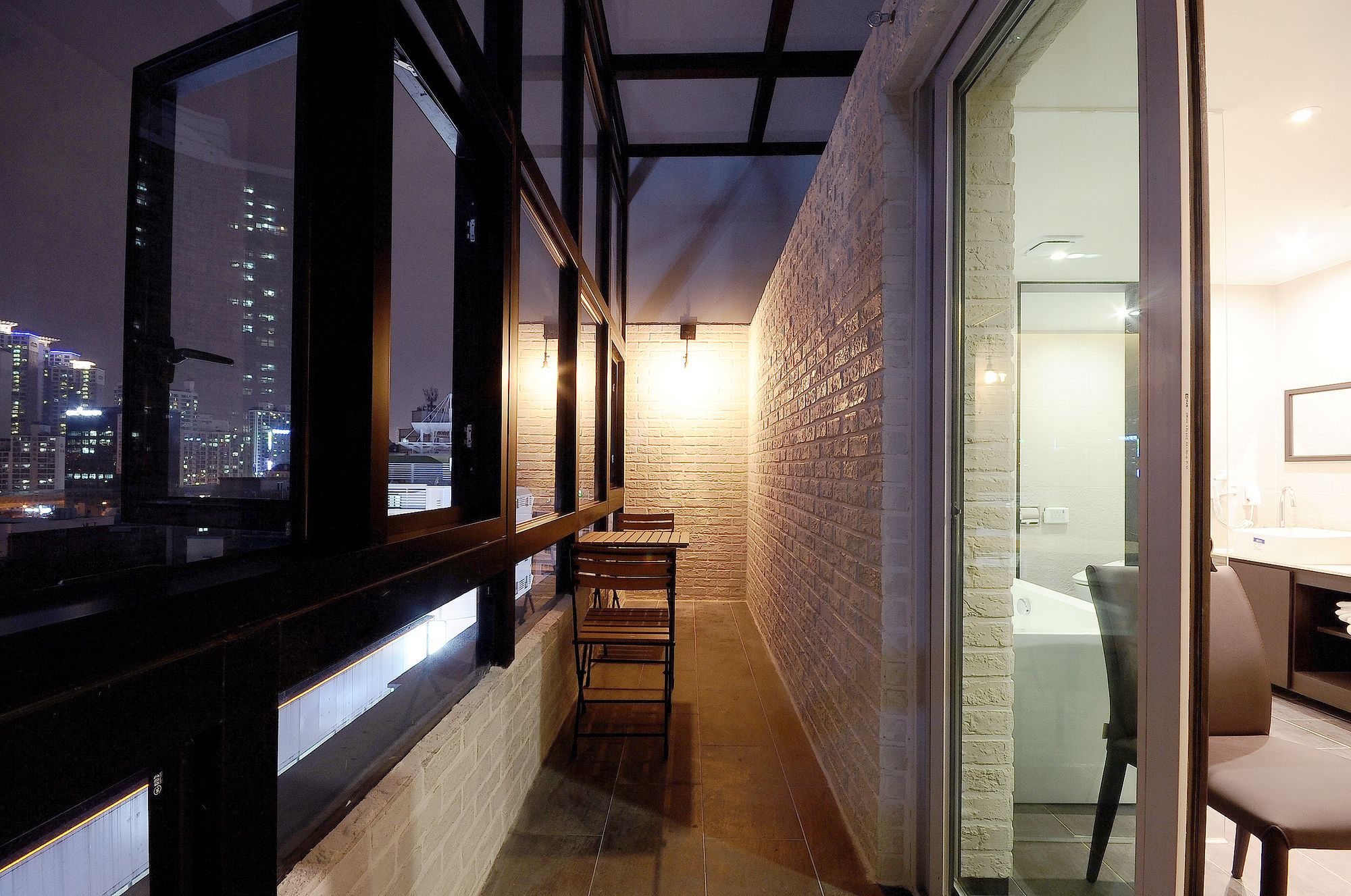Queens Hotel
