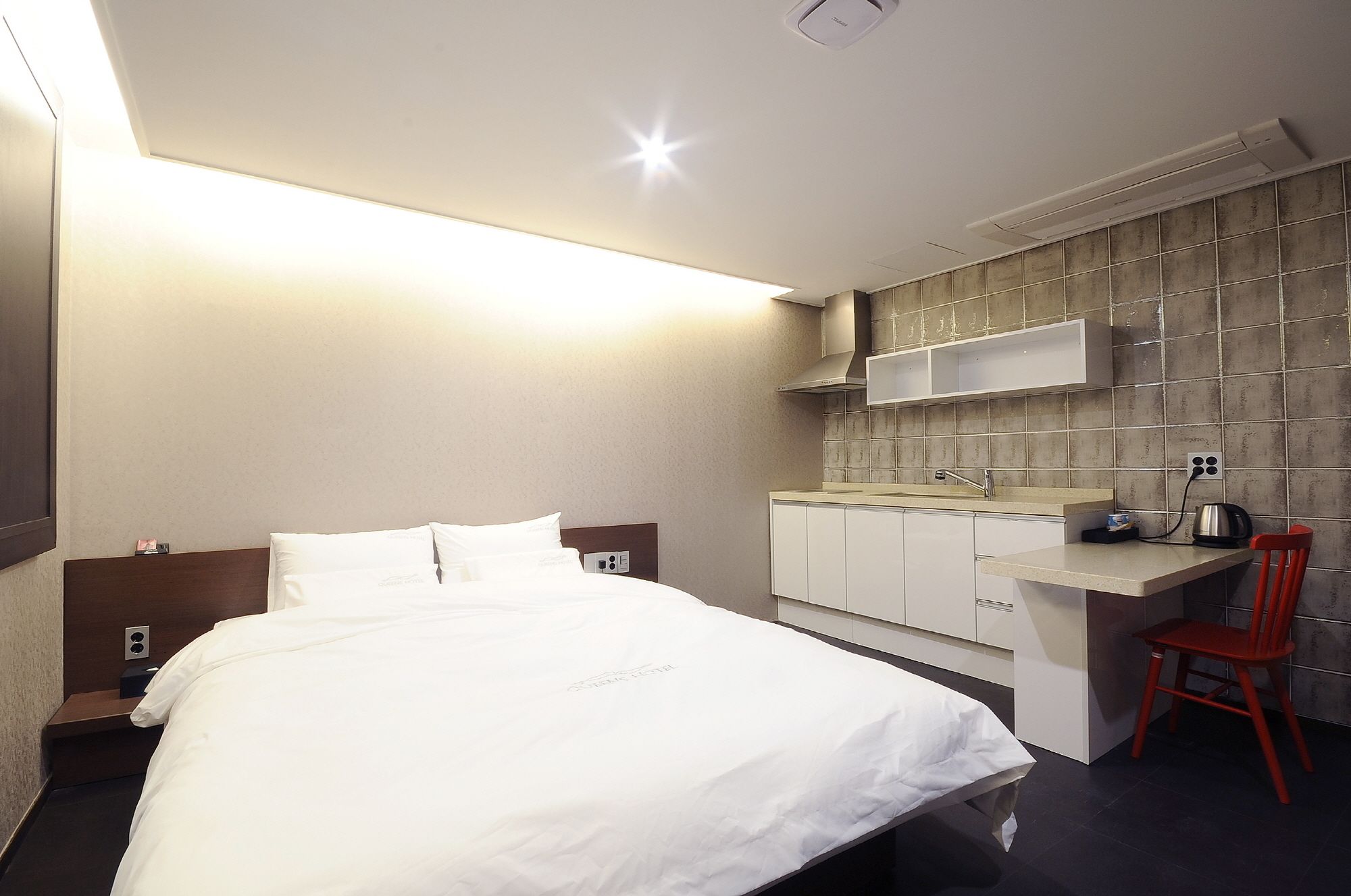 Queens Hotel