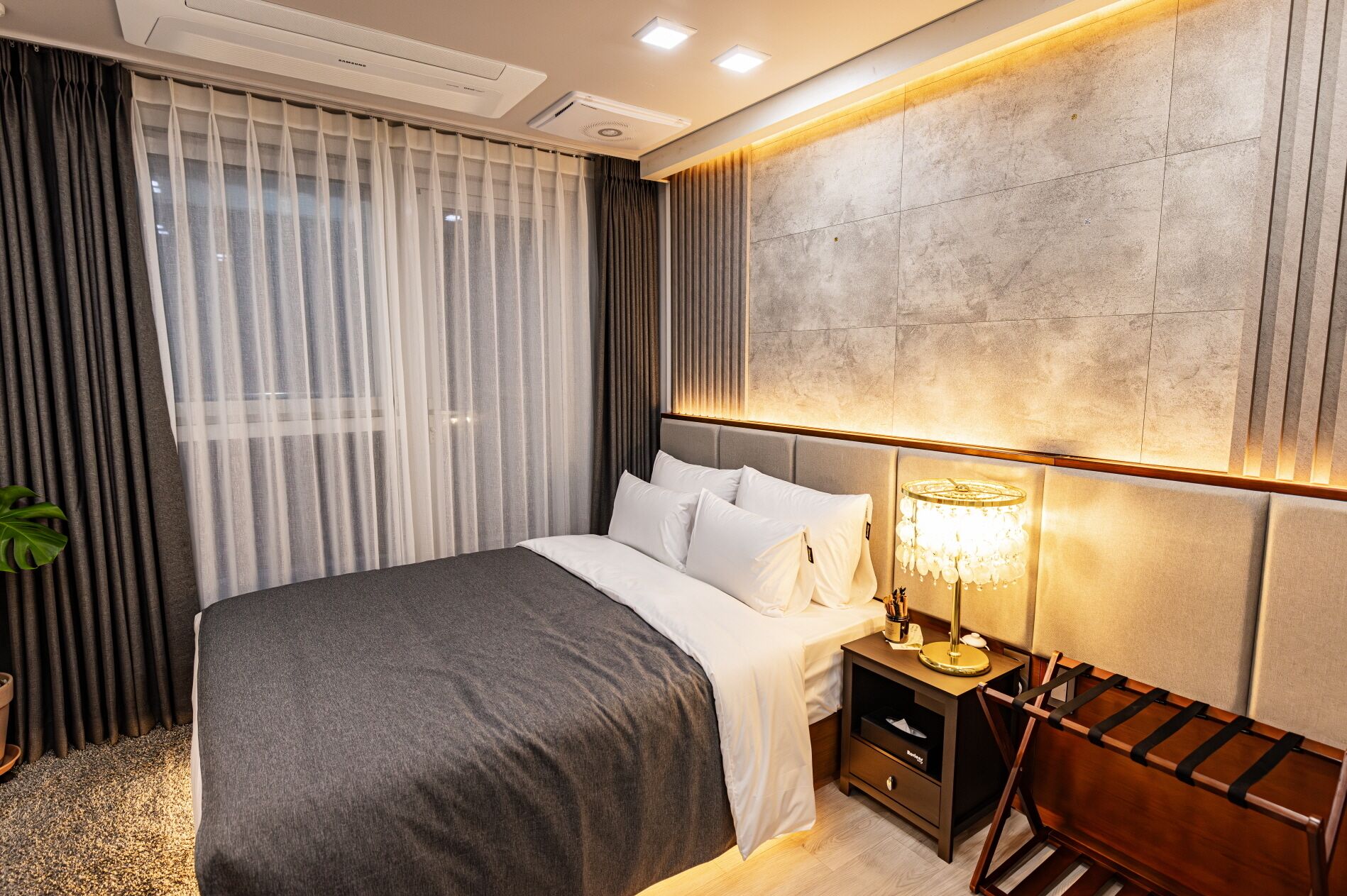 Raviens Haeundae Avenue