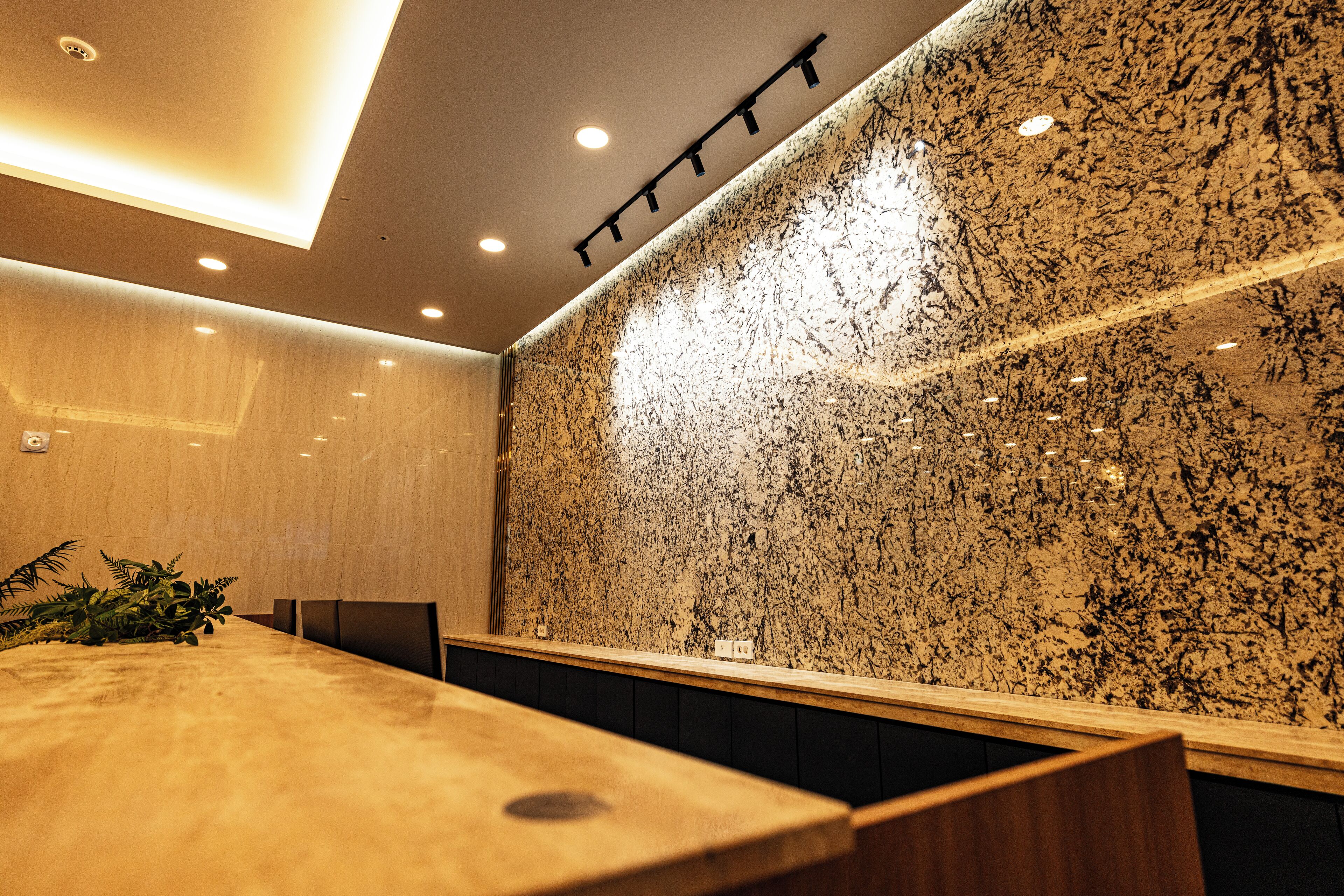 Raviens Haeundae Avenue