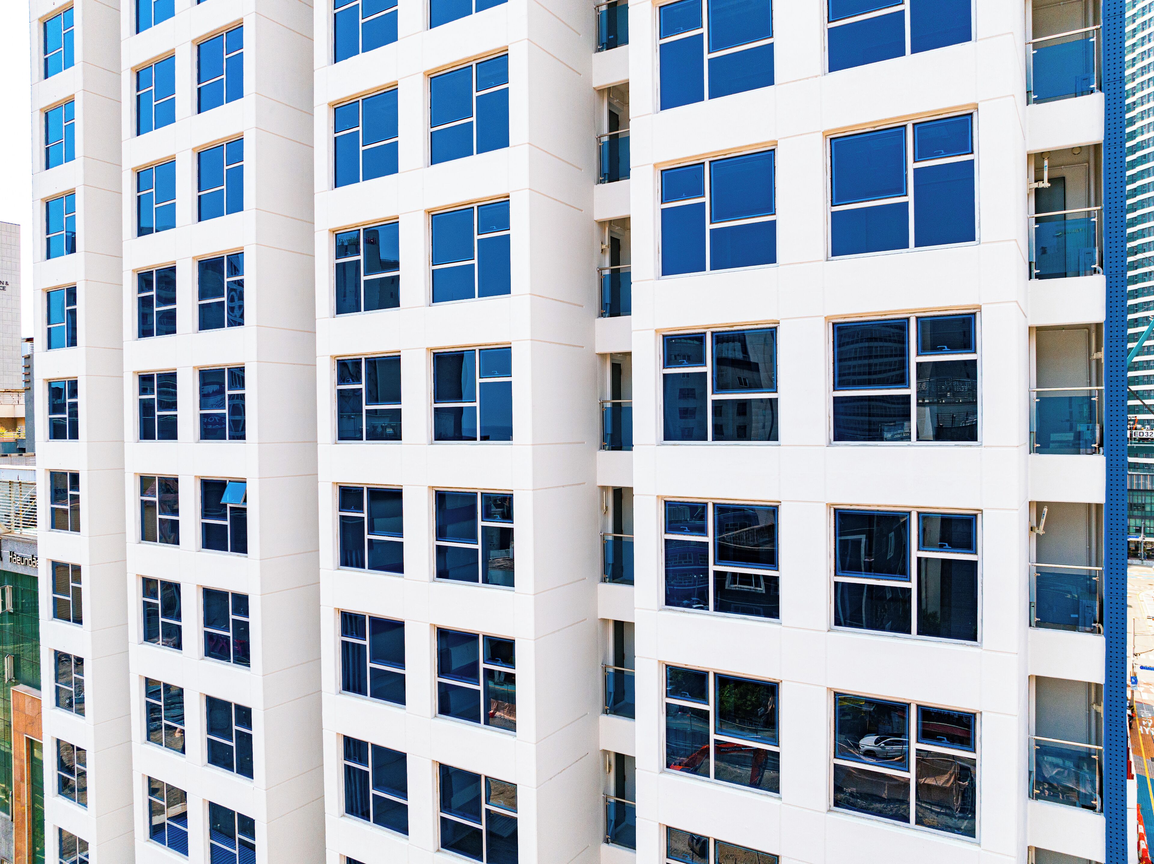 Raviens Haeundae Avenue