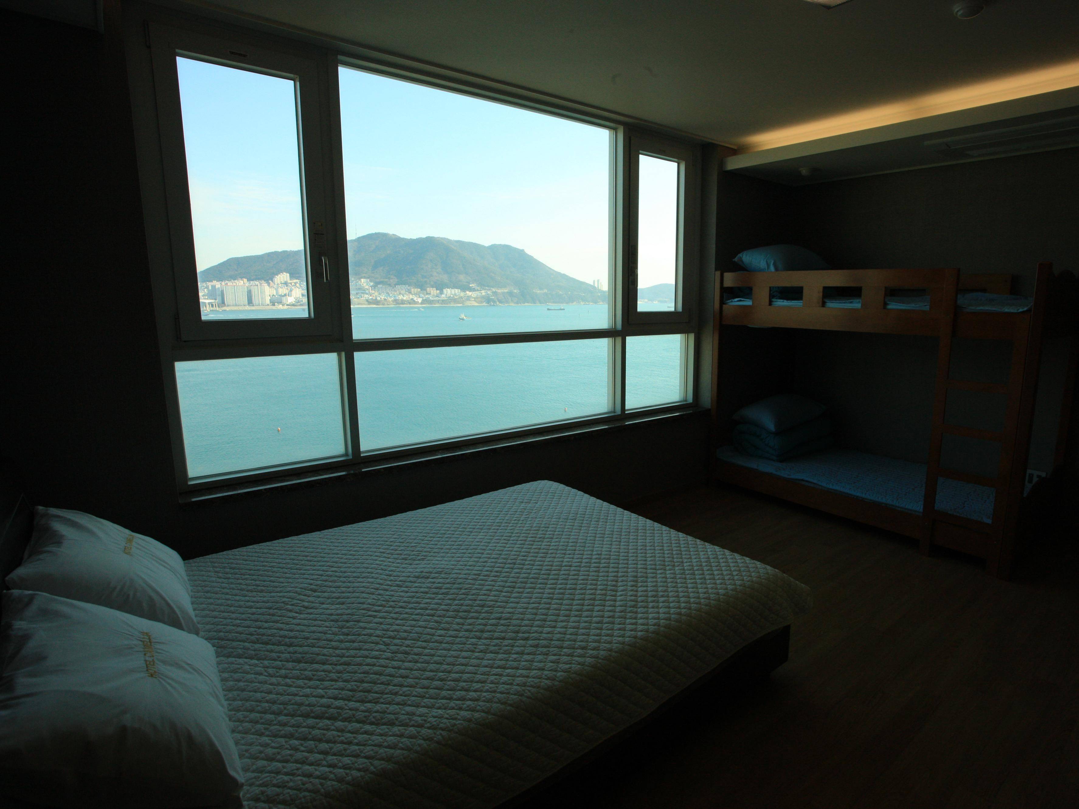 Sea Songdo Guest House