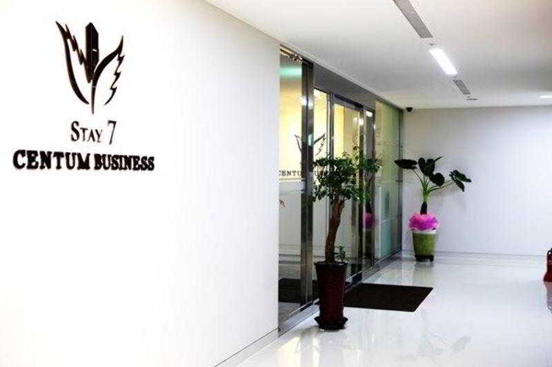 Stay 7 Centum Business