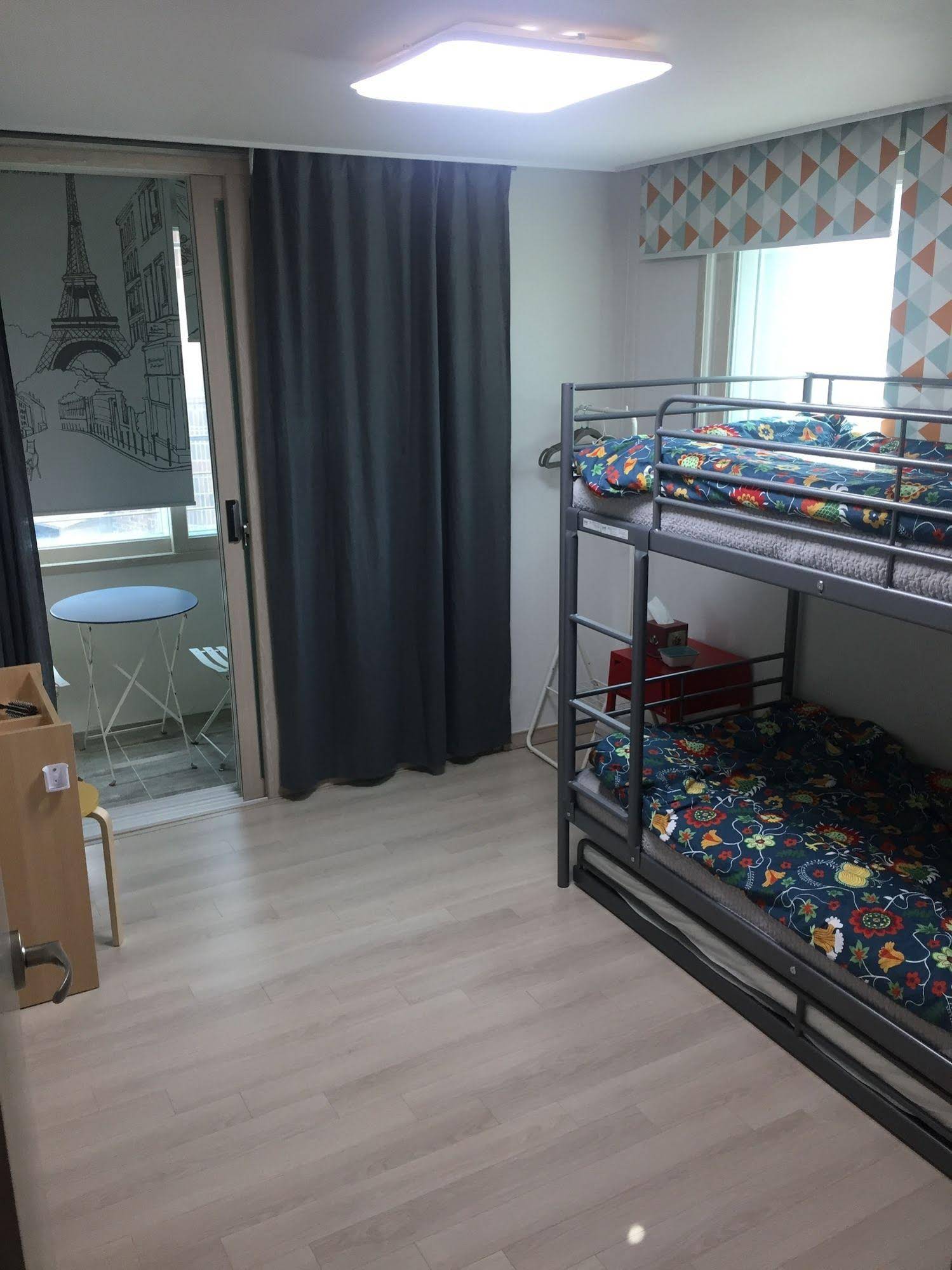 Stay Guesthouse