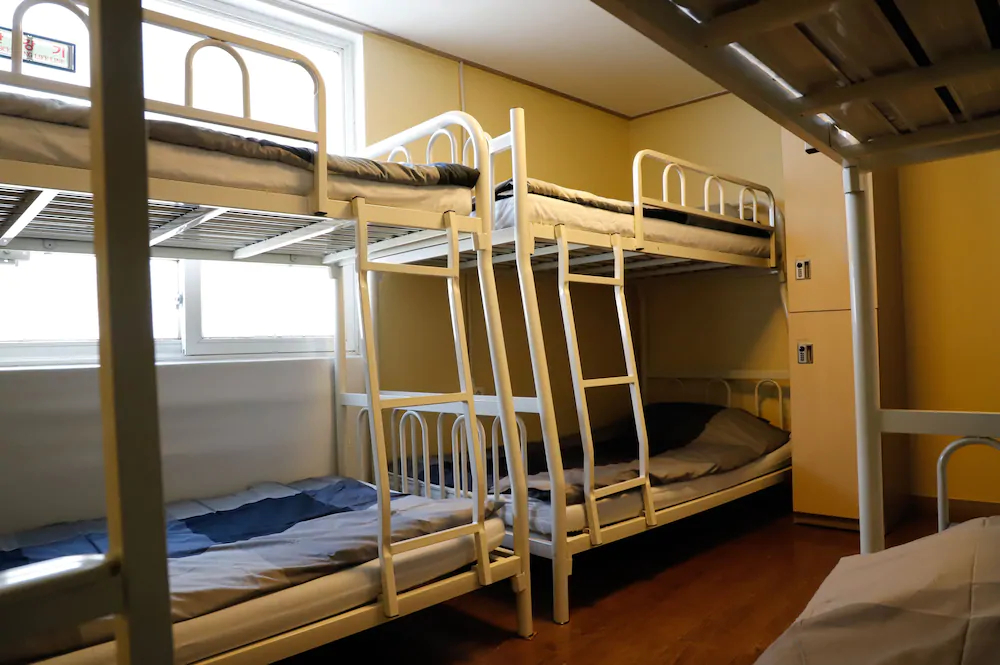 Suk Bak Dot Com Guest House