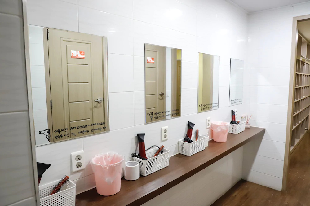 Suk Bak Dot Com Guest House
