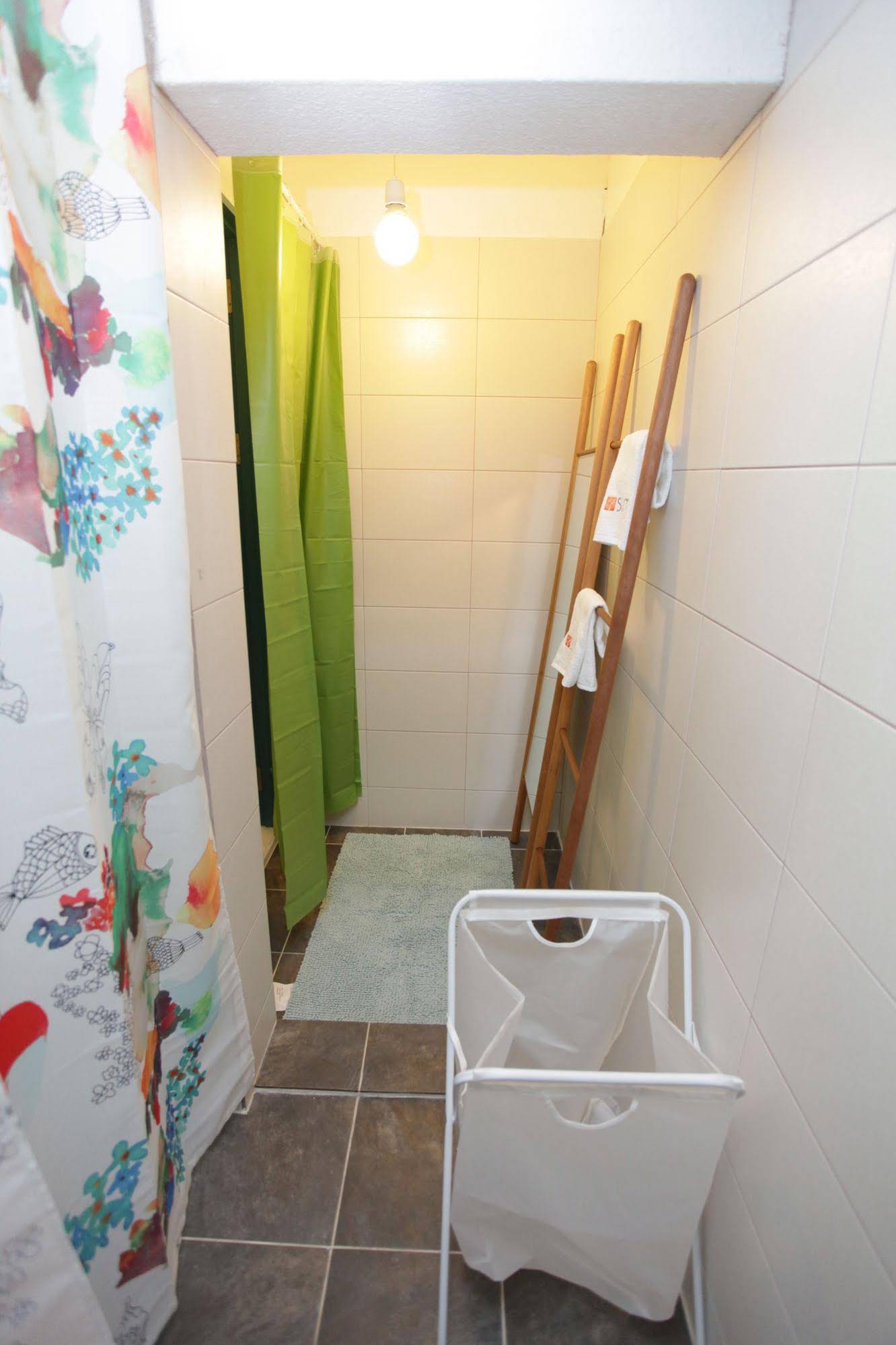 Sum Guesthouse Busan Station