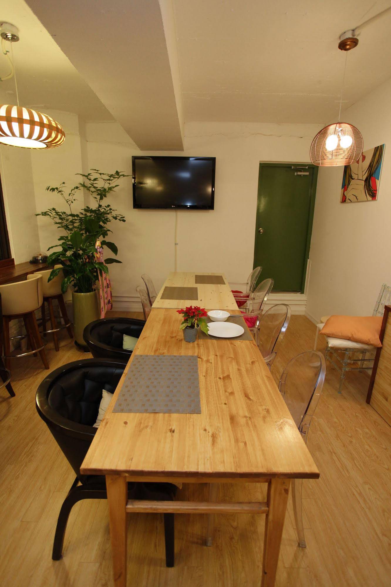 Sum Guesthouse Busan Station